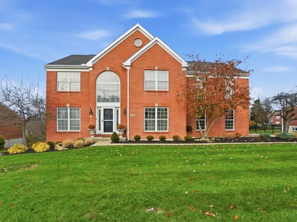 702 Rosewynne Ct, Cleves, OH 45002