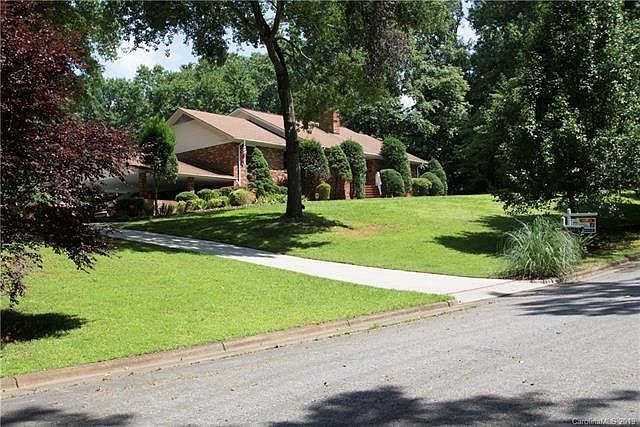 1st image of 501 Berkshire Dr