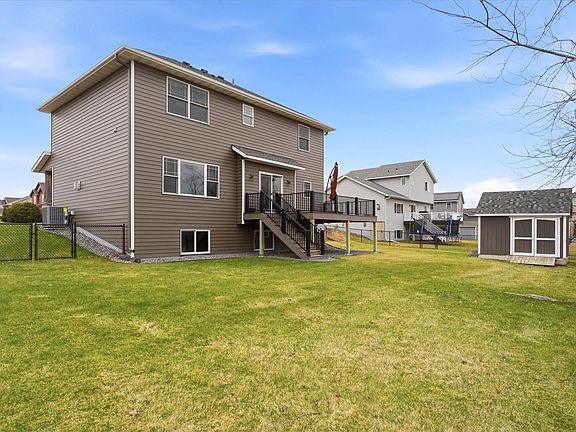 5th image of 12822 Breckenridge Ln
