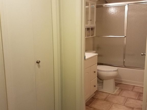 2nd image of 659 Brooklyn Ave Unit 1