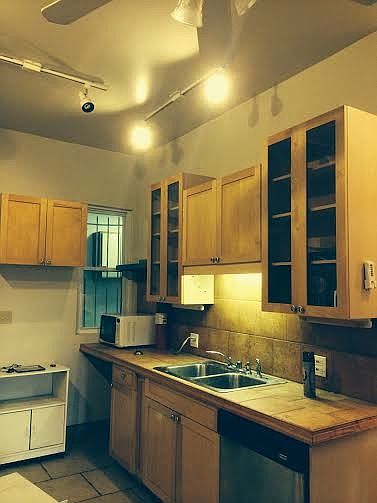 1st image of 2553 W North Ave #1