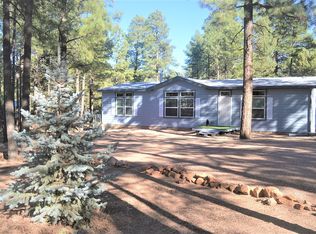 2873 Caribou Trl, Overgaard, AZ 85933