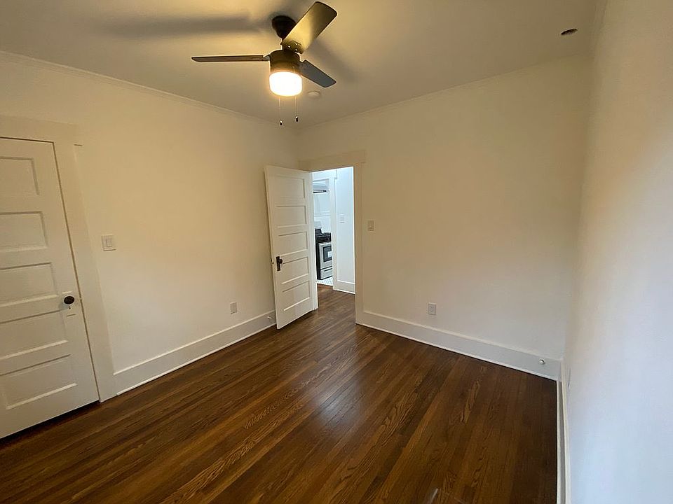 1st image of 494 Cypress Ave