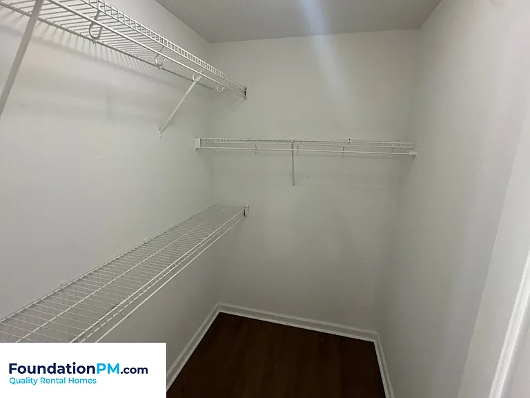 5407 Riverdale Rd — Photo 10