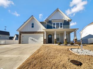 405 Raleighwood Ln, Simpsonville, SC 29681