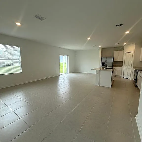 3634 Hardman Dr — Photo 2