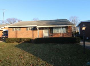 2320 Ann Dr, Toledo, OH 43613