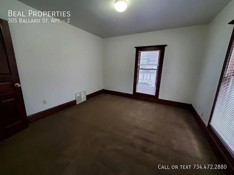 305 Ballard St #2 — Photo 5