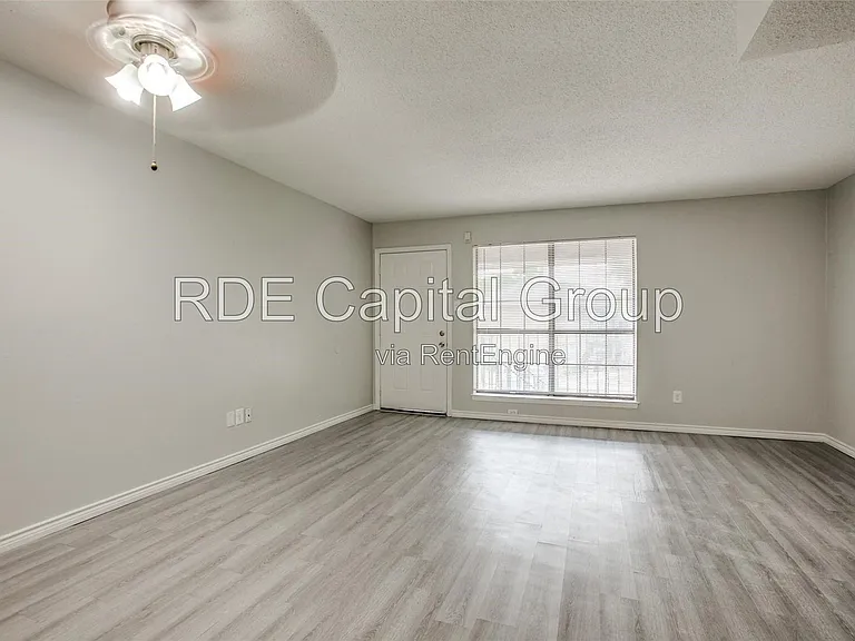 1935 Cranford Dr #104 — Photo 27