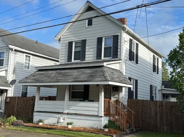 207 Avenue A, Latrobe, PA 15650