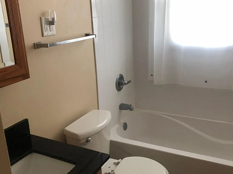 701 Vine St — Photo 12