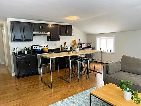 Kitchen/Living Room combo