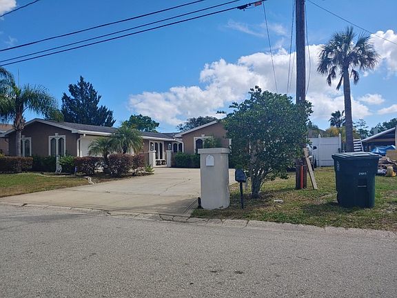 2nd image of 4375 Coquina Dr