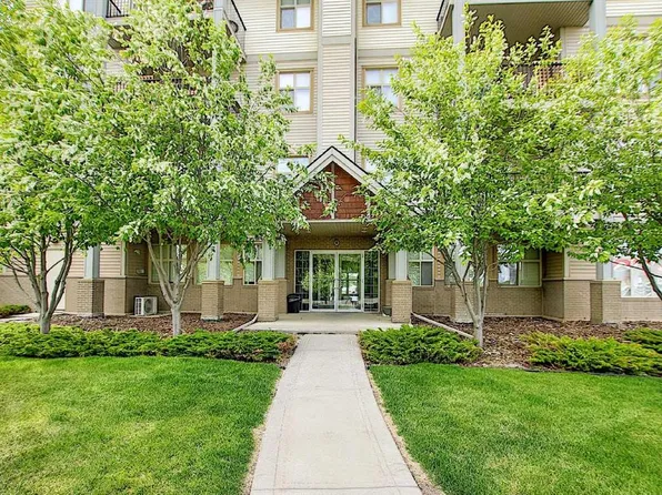 100 SE Lakeway Blvd #223, Sylvan Lake, AB T4S 0A4