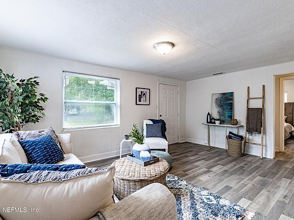 3rd image of 9056 7TH Avenue