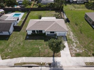 1125 SE Airoso Blvd, Port Saint Lucie, FL 34983