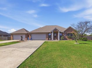 2437 W Coffey Pines Rd, Lake charles, LA 70611