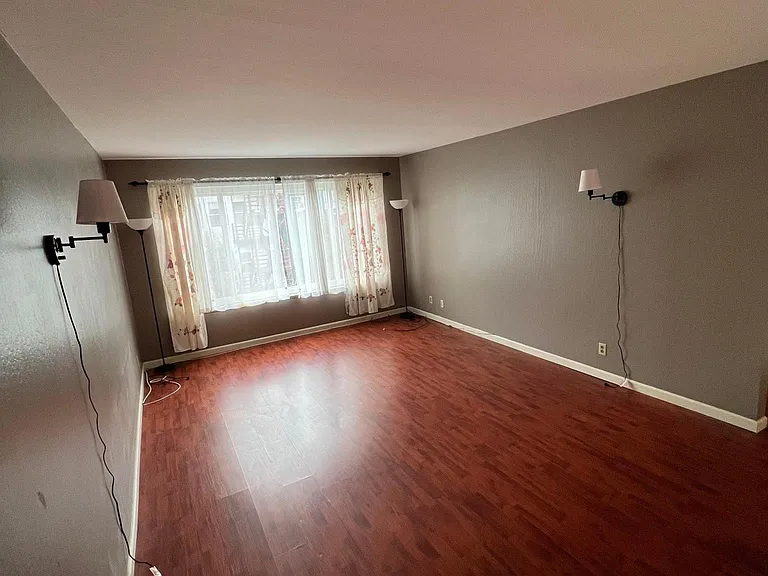 150 Landers St #6 — Photo 3