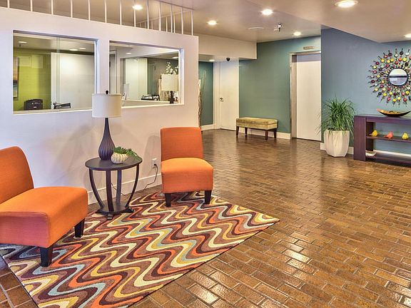 Leasing Office
