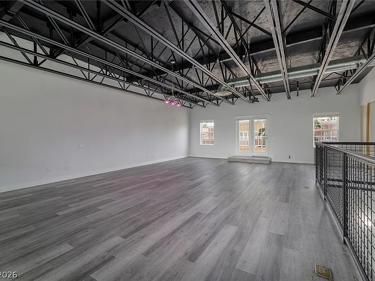 5651 Deer Creek Falls Ct — Photo 13