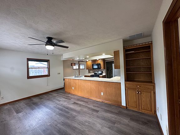 5th image of 2537 Lafayette Dr