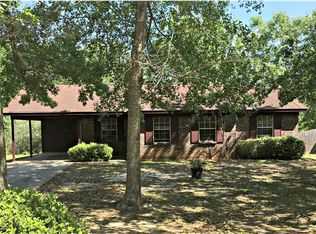 711 E Verbena Ave, Foley, AL 36535