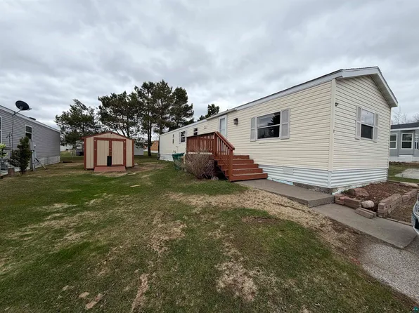 6 Juniper Ln, Duluth, MN 55810