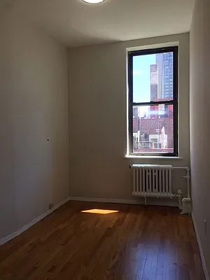 Rented by Landmark Real Estate | media 12