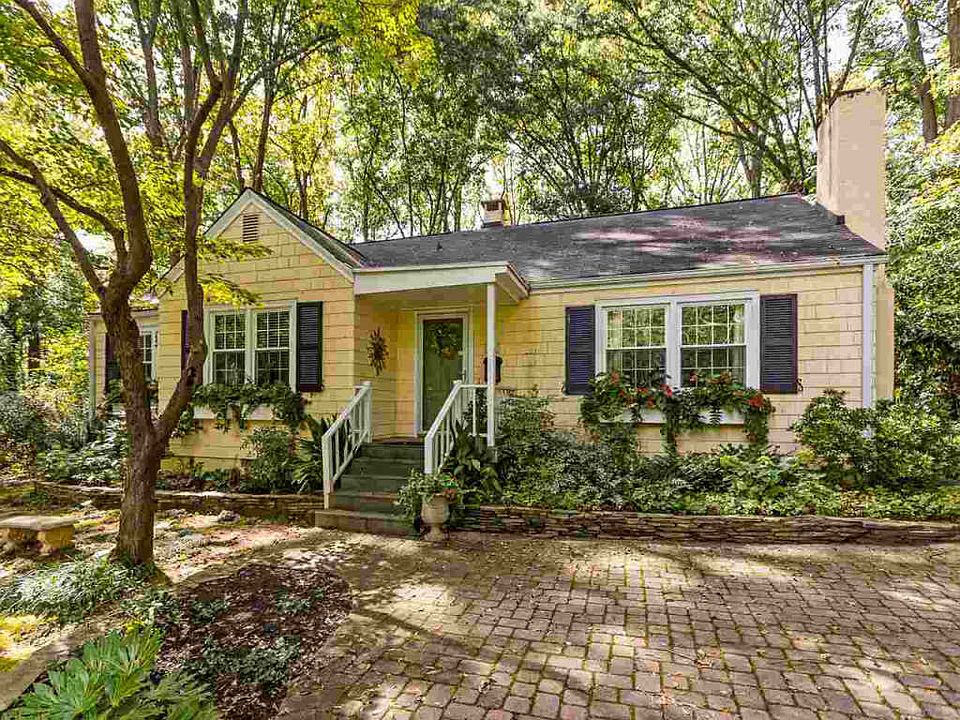 1st image of 502 Carolyn Dr
