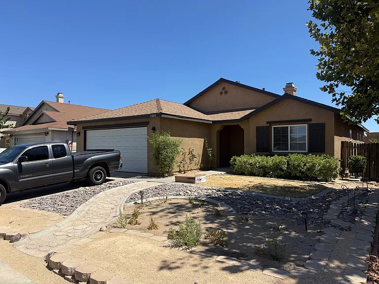 11893 Pepperwood St — Photo 2