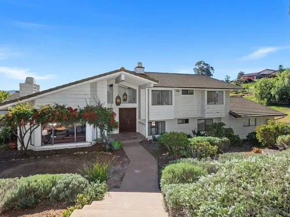 13747-49 Little Pond Rd, Valley Center, CA 92082