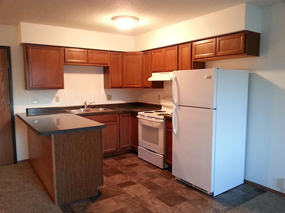2nd image of 1108 10th Ave N APT 2