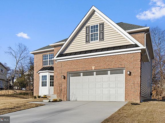 5th image of 603 Digges Ln