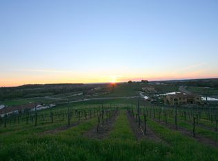 5305 Montserrat Ln, Loomis, CA 95650