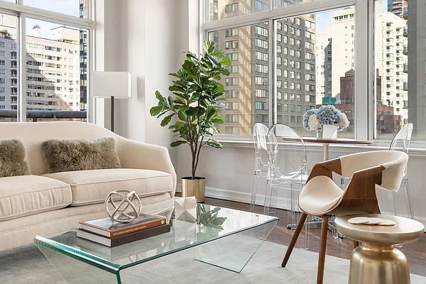 Sold by Compass | media 1
