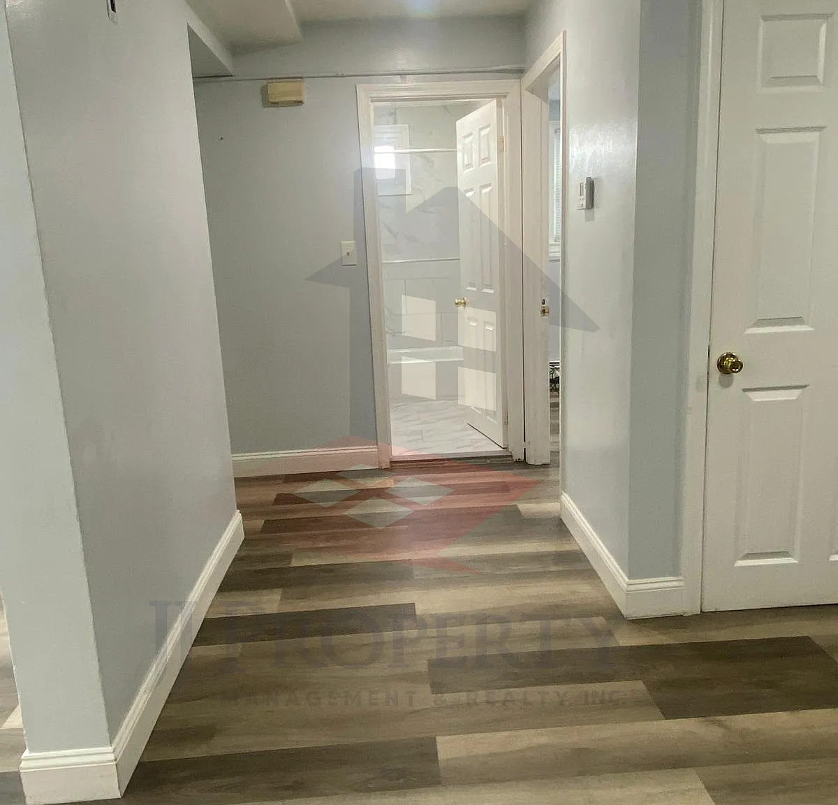 2 bed, $1,600 — Photo 4