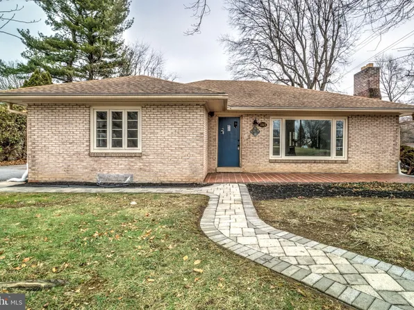 1113 Prospect Dr, Harrisburg, PA 17111