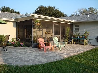 3rd image of 2841 Laura Baugh Dr