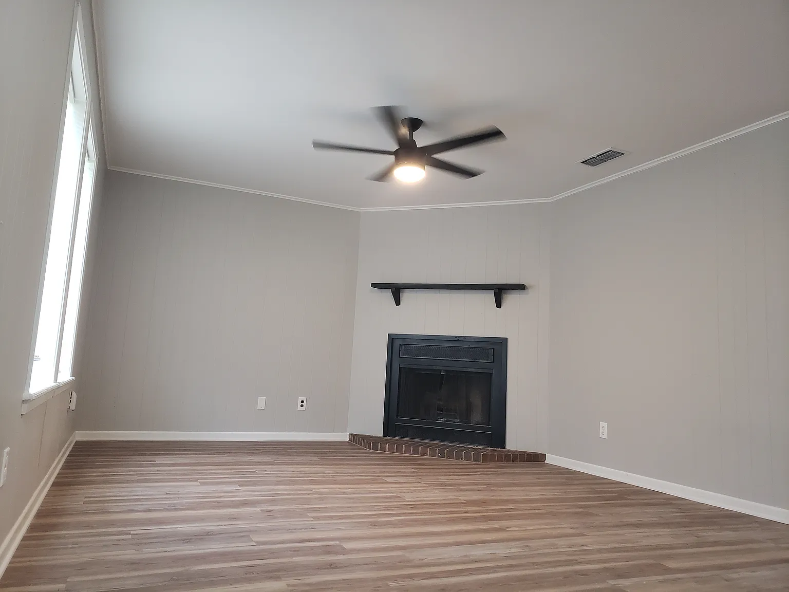 2 bed, 1100 sqft, $1,500 — Photo 4
