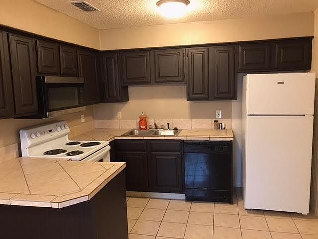 1st image of 1212 Northwood Blvd #G