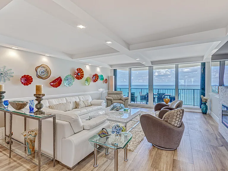 400 Beach Rd #702 — Photo 15