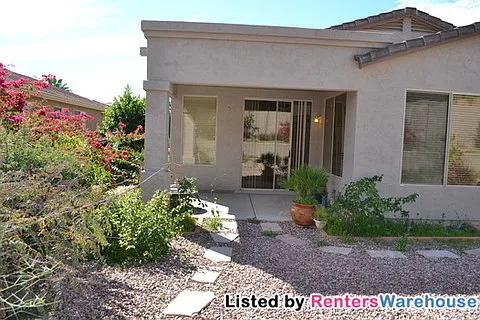 1744 W Frye Rd — Photo 16