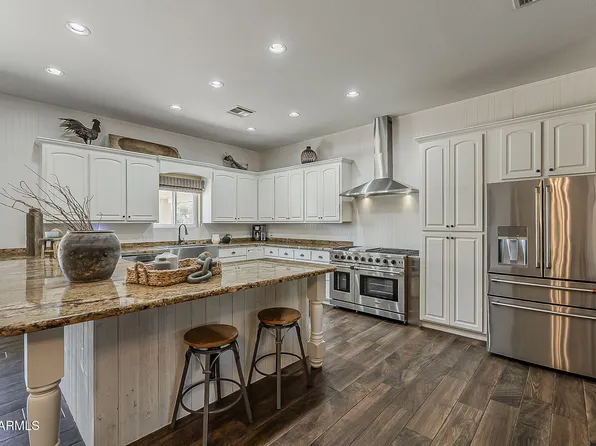 3011 N GILBERT Road, Mesa, AZ 85203