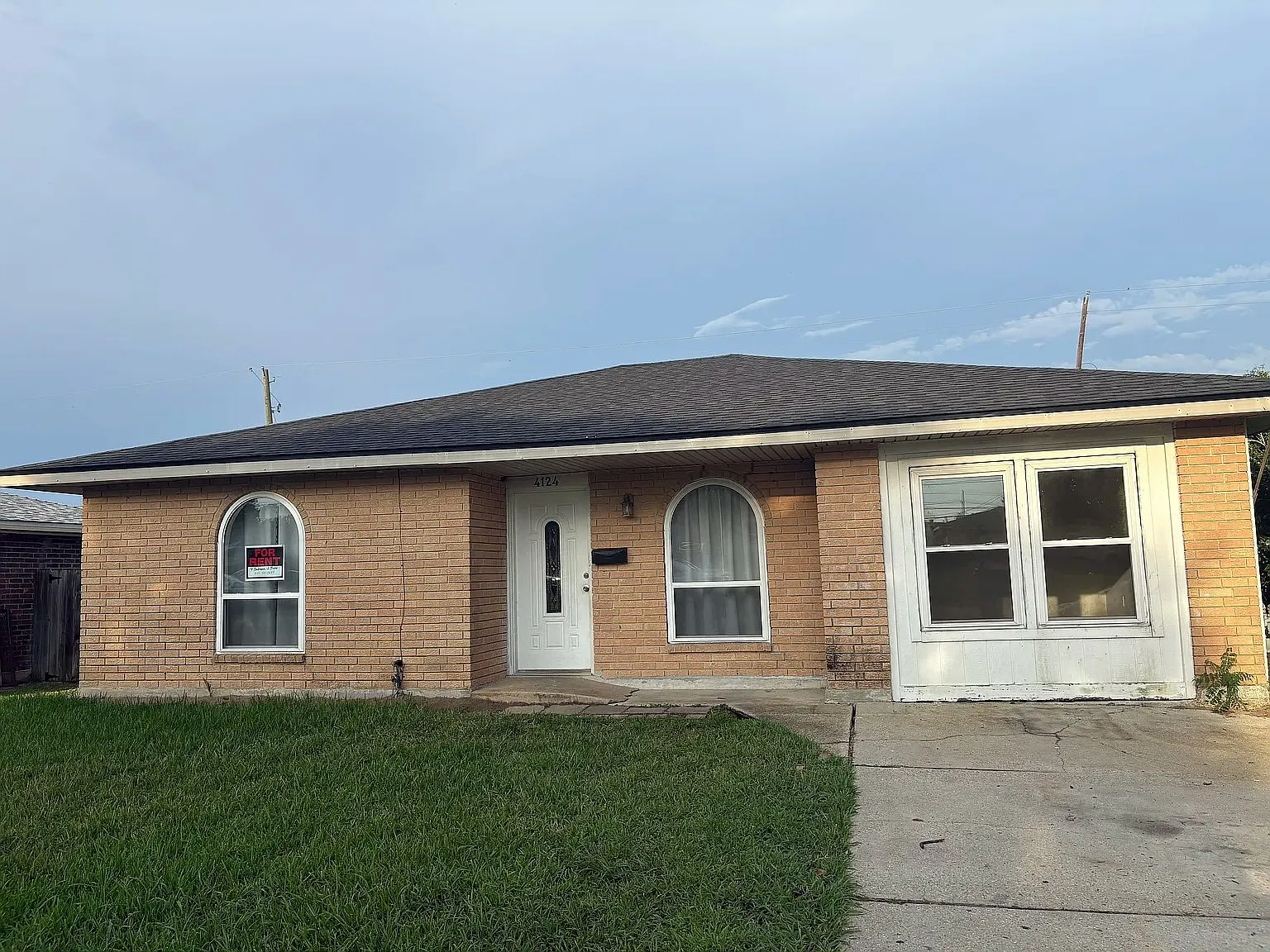 4124 West Loyola Drive — Photo 1