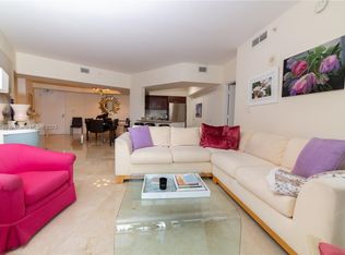 20000 Country Club Dr #1107, Aventura, FL 33180