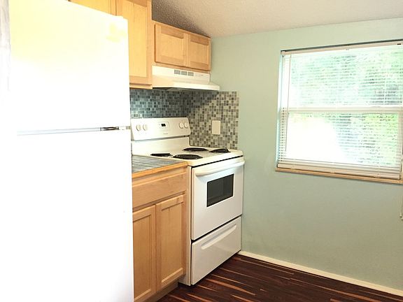 5th image of 310 S Alabama Ave #5