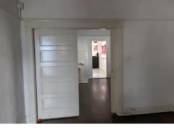124 E 24th St #124, Los Angeles, CA 90011