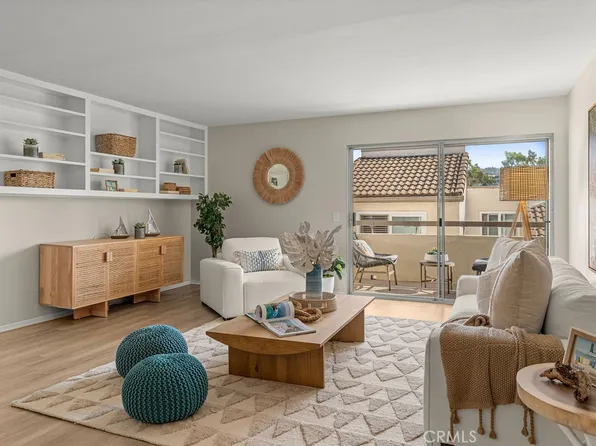 5920 S Pacific Coast Hwy APT 30, Redondo Beach, CA 90277