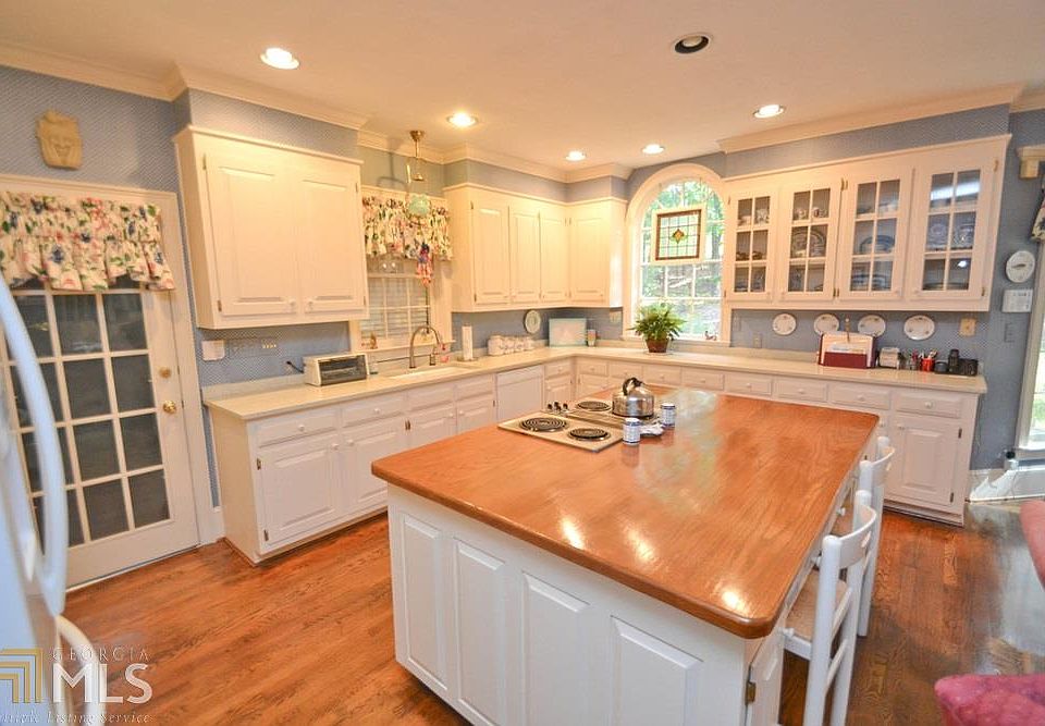 2365 Ross Rd, Snellville, GA 30039 Zillow