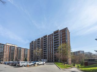 1966 Main St W #808, Hamilton, ON L8S 1J6